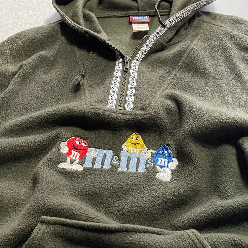 M&M pullover Jacket